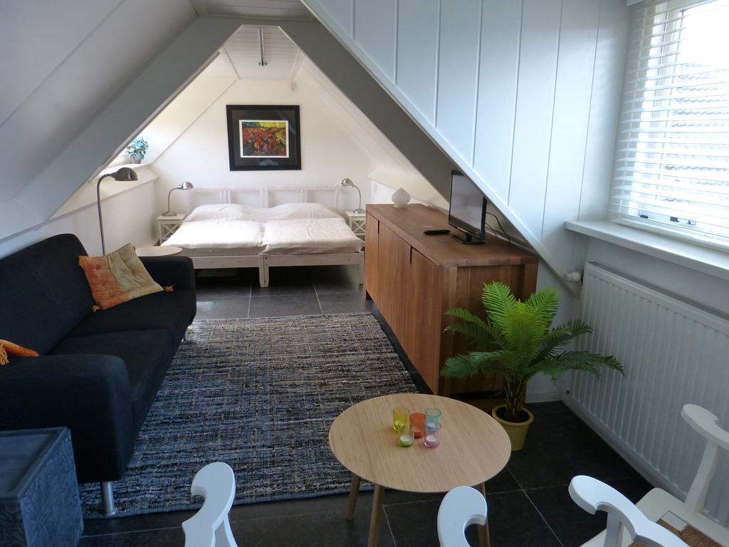 B&B Oostrik Leende Chambre photo